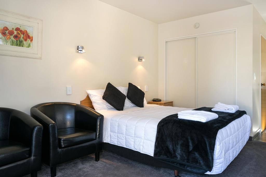 Ashleigh Court Motel Бленхайм Екстериор снимка